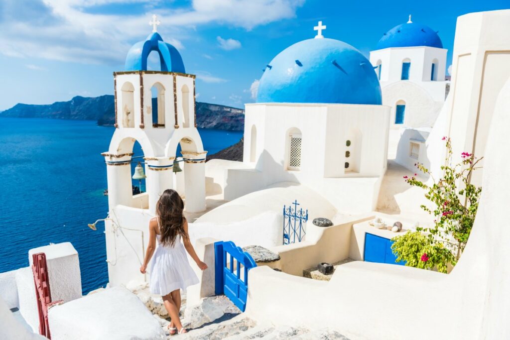 Explore on a Budget: Greece and Portugals Popular Tourist Spots